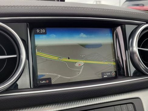 Used 2017 Mercedes-Benz SL 550 w/ Driver Assistance Package image 20