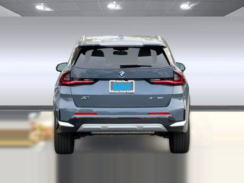 New 2026 BMW X1 xDrive28i w/ Technology Package image 10