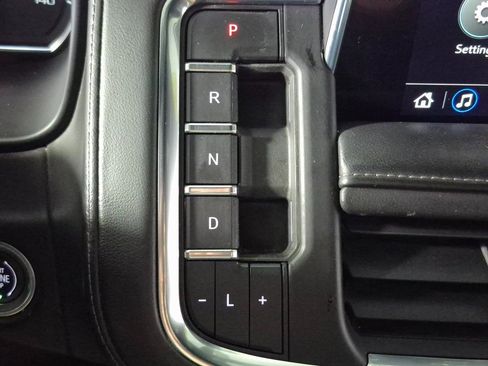 Used 2021 Chevrolet Tahoe LT image 18