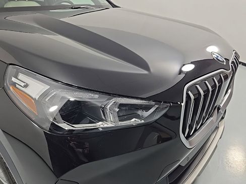 Certified 2024 BMW X1 xDrive28i w/ Technology Package image 18