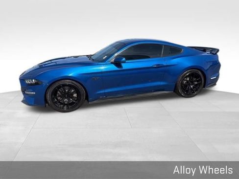 Used 2018 Ford Mustang GT Premium w/ Equipment Group 401A RWD image 7