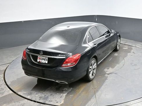 Used 2018 Mercedes-Benz C 300 C 300 image 43