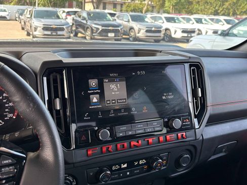 Used 2026 Nissan Frontier PRO-4X AWD/4WD image 20