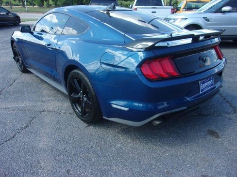 Used 2022 Ford Mustang Coupe w/ Equipment Group 101A RWD image 8