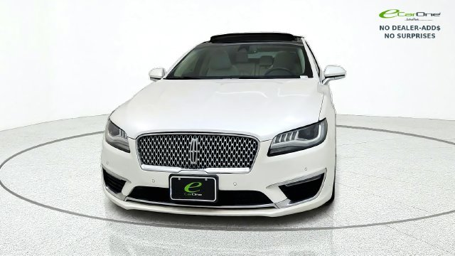 Used 2018 Lincoln MKZ Reserve w/ Technology Package FWD image 2