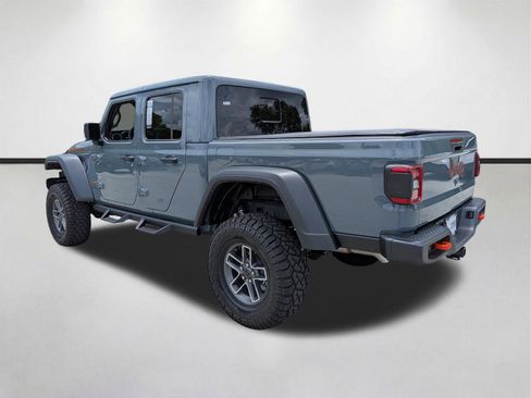 Used 2025 Jeep Gladiator Mojave w/ Convenience Group AWD/4WD image 6