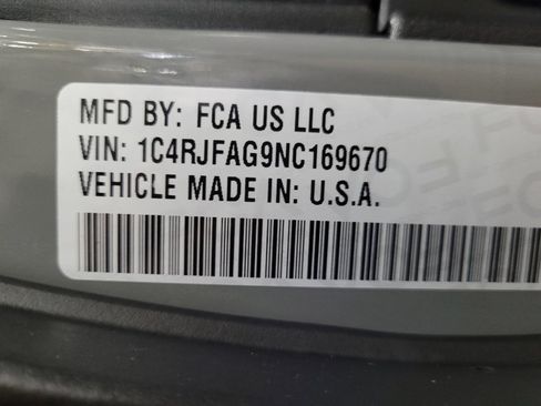 Used 2022 Jeep Grand Cherokee Laredo X AWD/4WD image 33