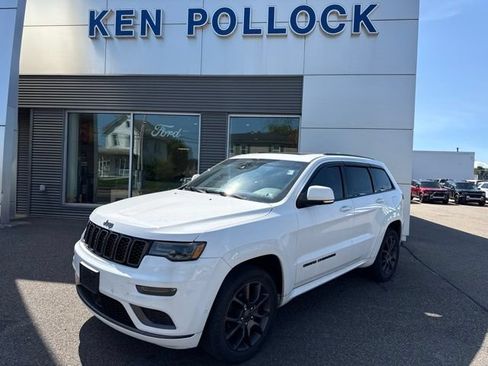 Used 2020 Jeep Grand Cherokee High Altitude AWD/4WD image 2