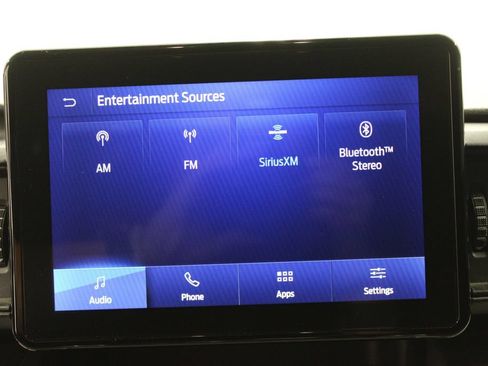 Used 2021 Ford Explorer XLT RWD image 30