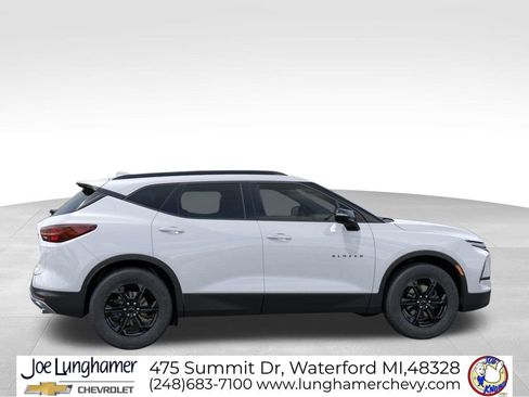 New 2026 Chevrolet Blazer LT w/ Midnight/Sport Edition image 6