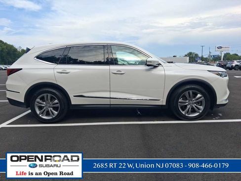 Used 2024 Acura MDX SH-AWD image 2