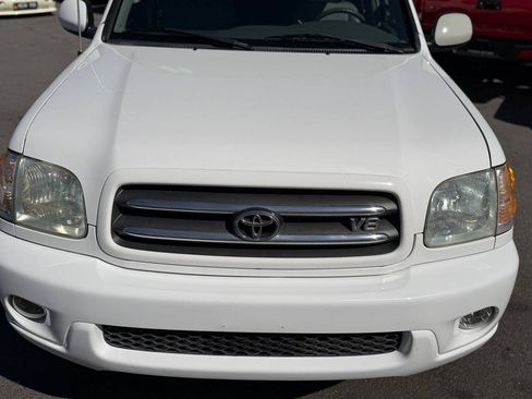 Used 2004 Toyota Sequoia Limited RWD image 82