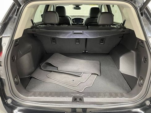 Used 2023 GMC Terrain Denali image 25