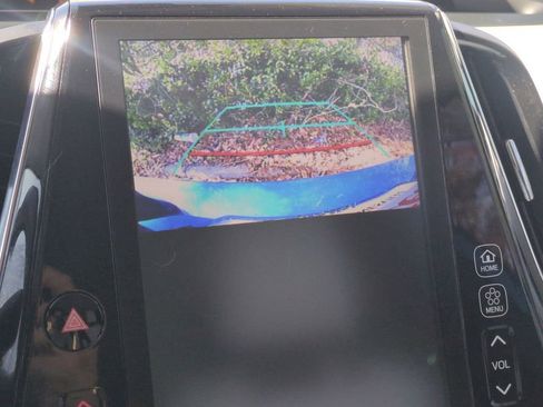 Certified 2022 Toyota Prius Limited image 21