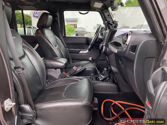 Used 2016 Jeep Wrangler Unlimited Rubicon AWD/4WD image 5