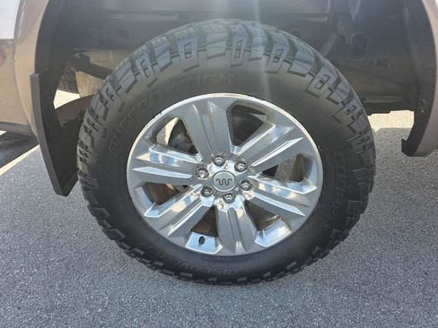 Used 2018 Ford F150 King Ranch w/ Equipment Group 601A Luxury image 22