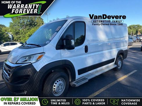 Used 2025 RAM ProMaster 2500 w/ U-Haul Equipment Group FWD image 1
