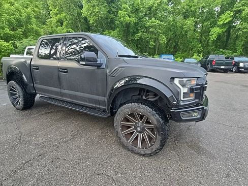 Used 2018 Ford F150 Raptor w/ Equipment Group 802A Luxury AWD/4WD image 10