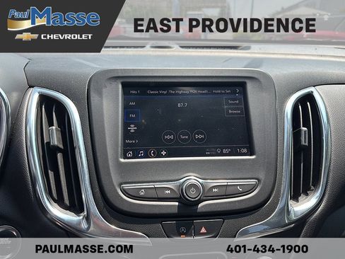 Used 2022 Chevrolet Equinox LT AWD/4WD image 13