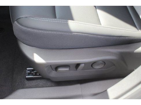 New 2025 Buick Envision Preferred AWD/4WD image 19
