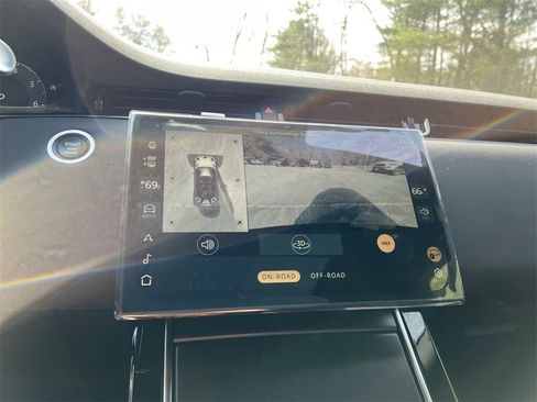 New 2026 Land Rover Range Rover Evoque Dynamic SE image 19