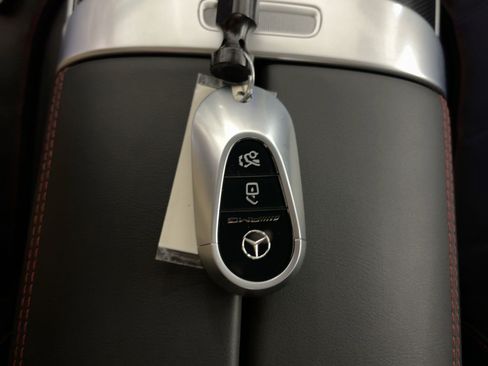 Certified 2025 Mercedes-Benz C 43 AMG 4MATIC Sedan image 33