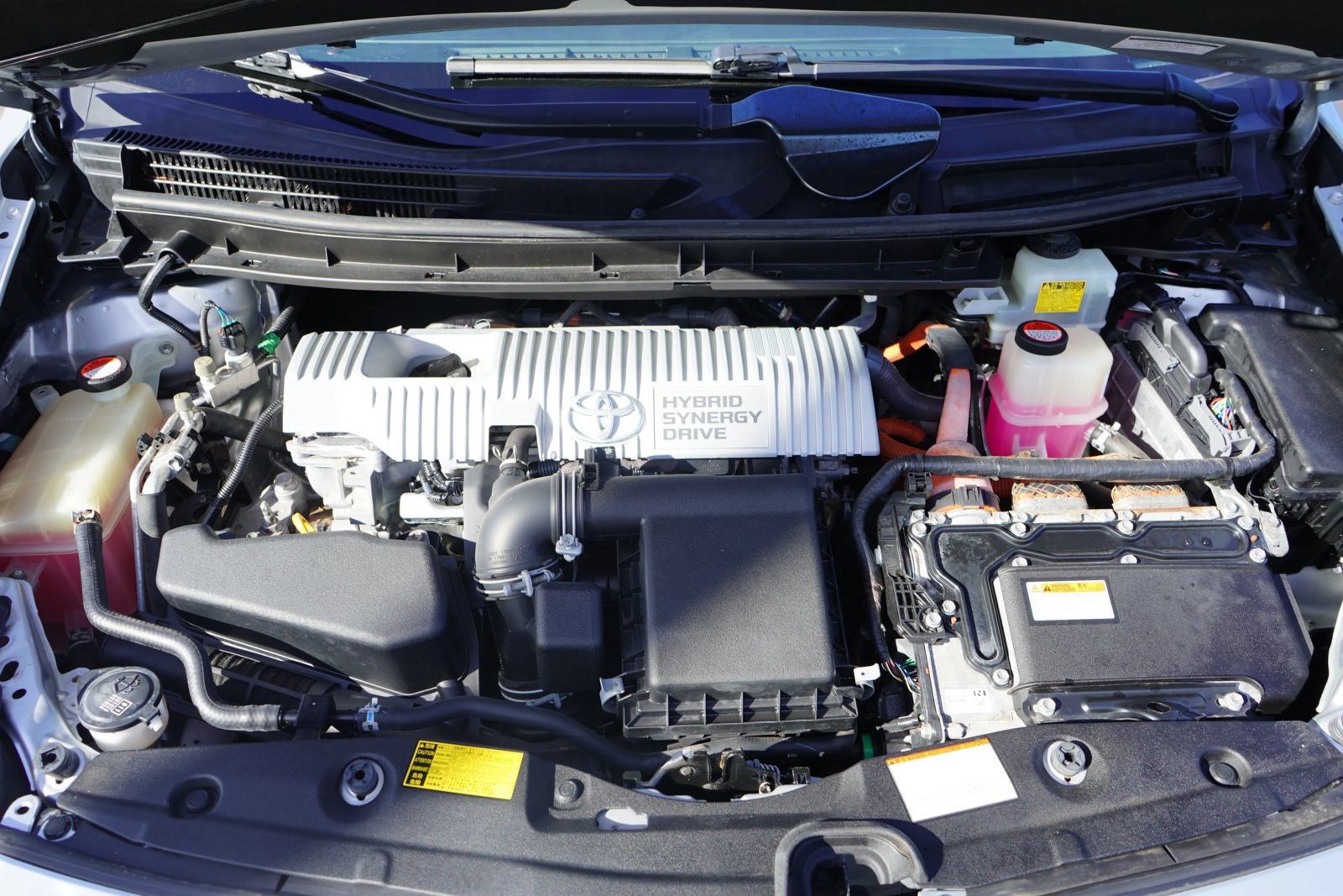 Used 2015 Toyota Prius Two FWD image 19