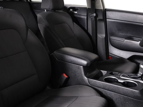 Used 2022 Kia Sportage LX FWD image 26