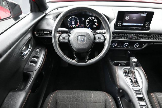 Certified 2024 Honda HR-V Sport image 9