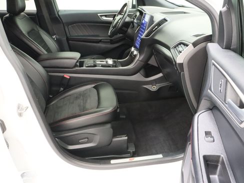 Used 2022 Ford Edge ST-Line AWD/4WD image 38