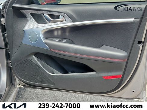 Used 2023 Genesis G70 2.0T w/ Sport Prestige Package RWD image 26
