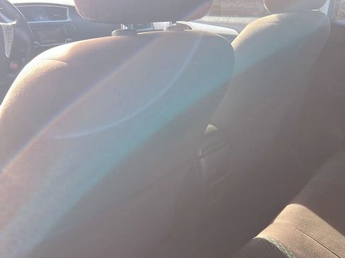 Used 2015 Nissan Sentra SR image 31