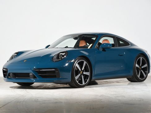 Used 2024 Porsche 911 Carrera S RWD image 11