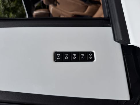 Used 2026 Ford Bronco Outer Banks AWD/4WD image 35