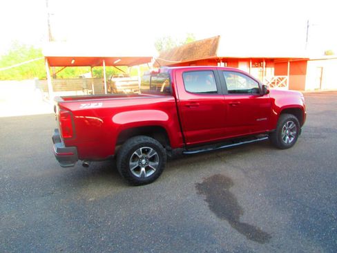 Used 2017 Chevrolet Colorado Z71 image 5