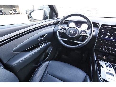 Used 2024 Hyundai Tucson Limited image 10
