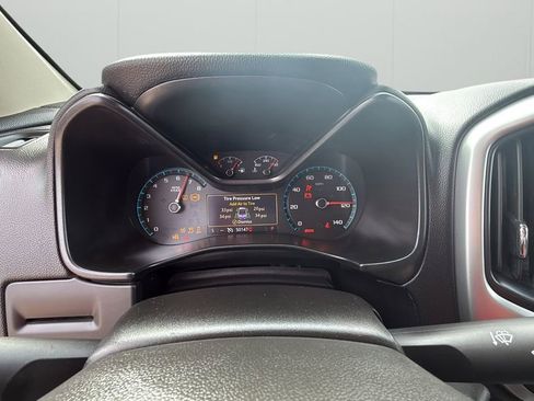 Used 2020 Chevrolet Colorado LT w/ LT Convenience Package image 38