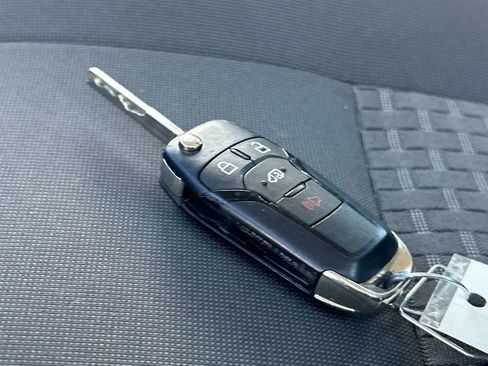 Used 2023 Ford Transit 350 XLT image 11