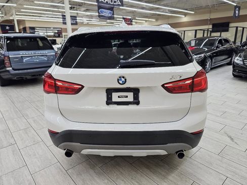 Used 2017 BMW X1 xDrive28i image 8