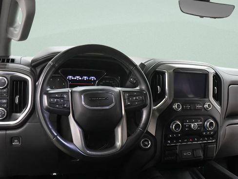 Used 2023 GMC Sierra 2500 Denali w/ Denali Ultimate Package image 9