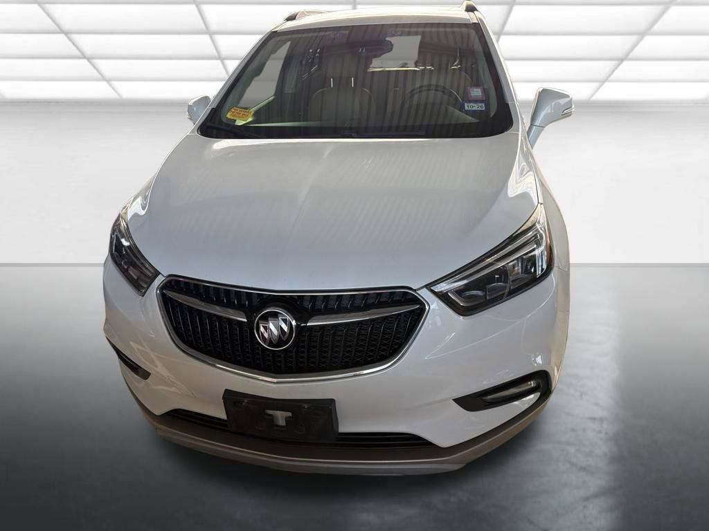 Used 2018 Buick Encore Essence FWD image 6