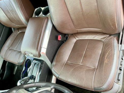 Used 2012 Ford F150 Platinum image 41