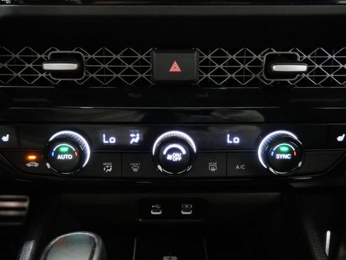 Used 2025 Honda Accord Sport image 19