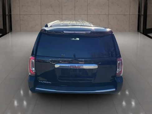Used 2018 GMC Yukon Denali w/ Denali Ultimate Package image 8