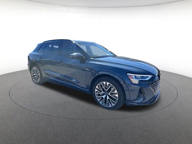Used 2024 Audi Q8 e-tron Premium Plus AWD/4WD image 1