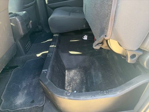 Used 2024 Toyota Tacoma SR5 RWD image 18