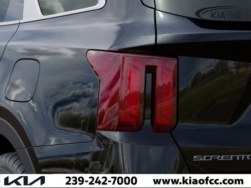 New 2026 Kia Sorento EX image 11