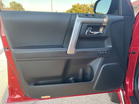 Certified 2022 Toyota 4Runner Limited image 27