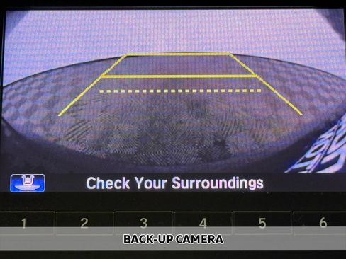 Used 2018 Honda CR-V LX image 3