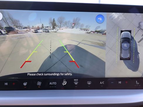 New 2025 Ford Escape SE w/ PHEV Premium Package image 19